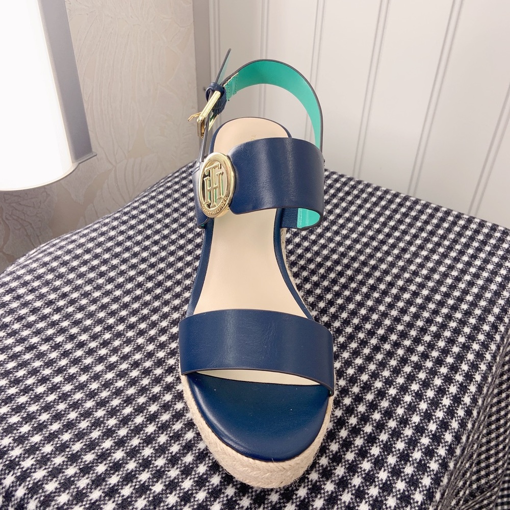 Tommy Hilfiger platform Sandal - Picture 2 of 16
